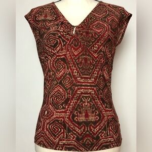 CHAPS short sleeve brown red V-neck shirt- size Medium Petite - NWT